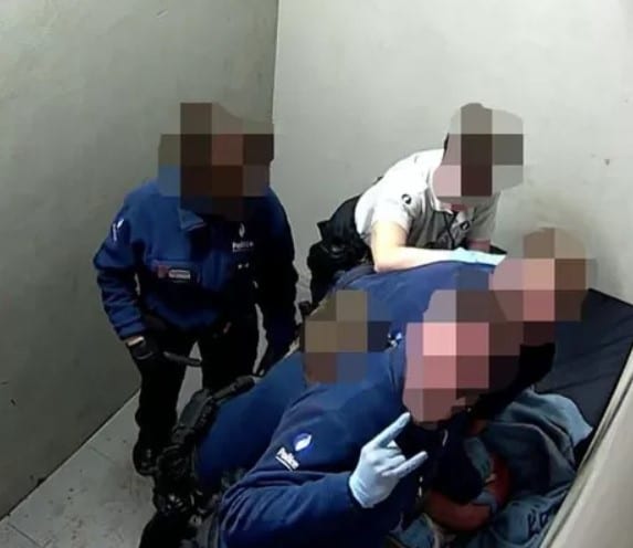 1598150130_267_2018-Meurtre-policier-salut-nazi-a-Charleroi