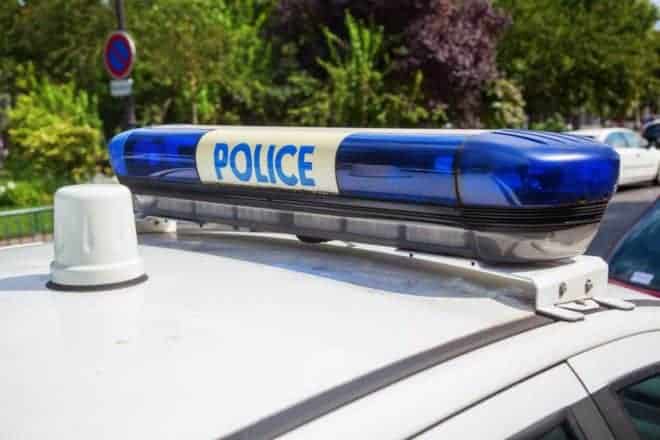 Une-voiture-de-police-660x440