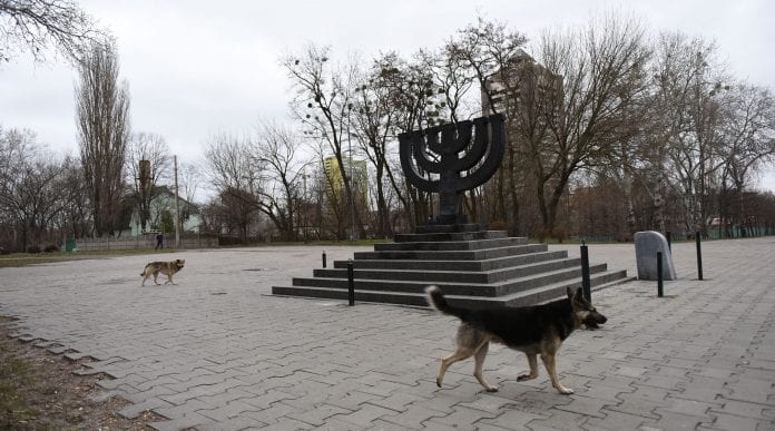 monument-ukraine-babyn-yar-babi-yar-2160x1200