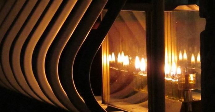 Huit-jours-de-lumiere