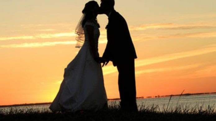 a-chaque-religion-sa-ceremonie-de-mariage
