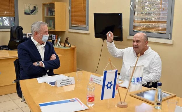 20210217-3_Israël développe un vaccin anti-Corona-19