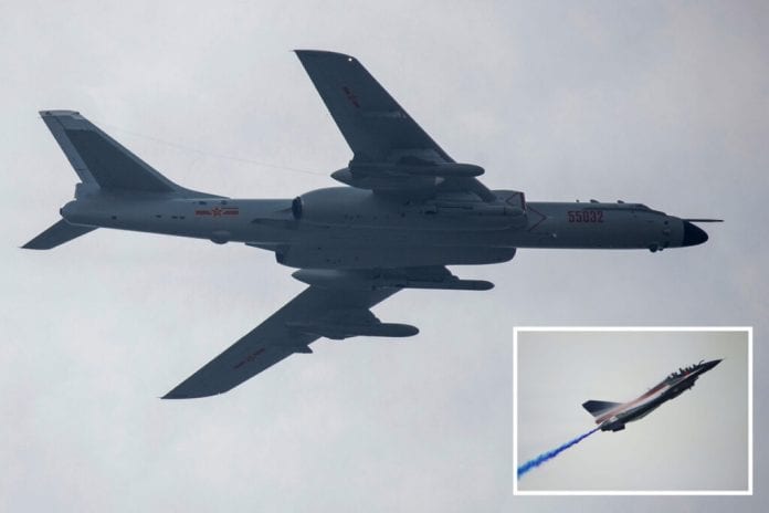 comp-ac-13-04-bomber-1024x683