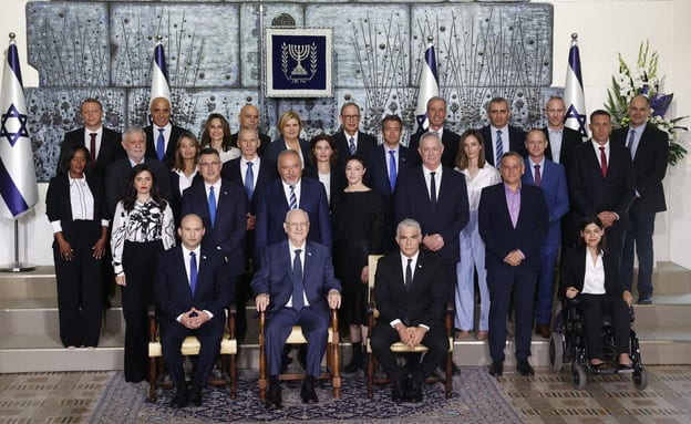 20210614-5a_passation des pouvoirs des ministres