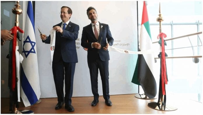 2021-07-14 16_03_53-Les Émirats arabes unis inaugurent leur première ambassade en Israël