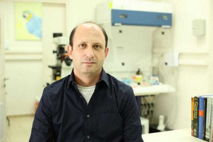 Noam_Shomron_Photo_by_Sion_Ninio_cropped