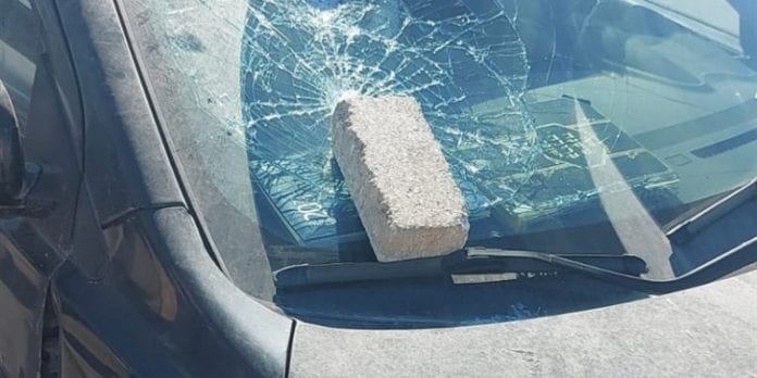Bloc-de-pierre-Kotel-10.11.21-Sans-credit-750x375