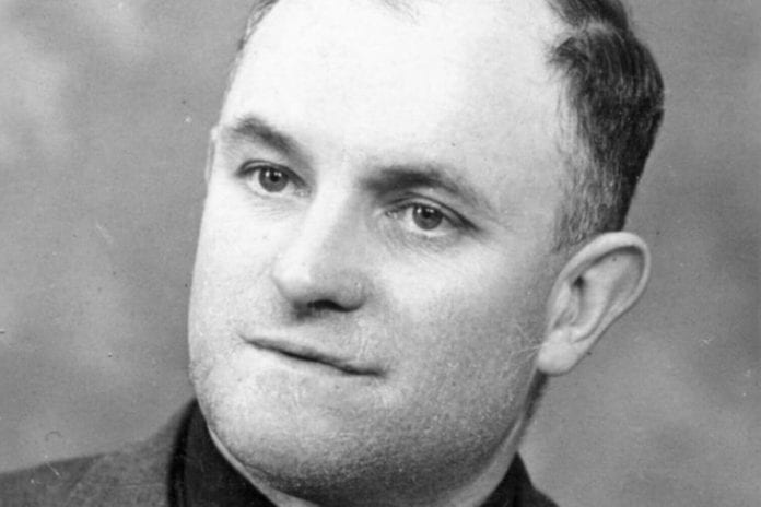 Marcel-Hoffmann-decerne-memorial-israelien-Yad-Vashem-titre-Juste-parmi-nations-lahaute-distinction-lEtat-dIsrael_0