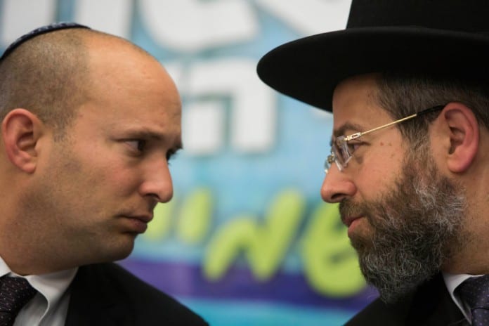 Naftali-Bennett-and-Ashkenazi-Chief-Rabbi-David-Lau-February-3-2014.-696x464