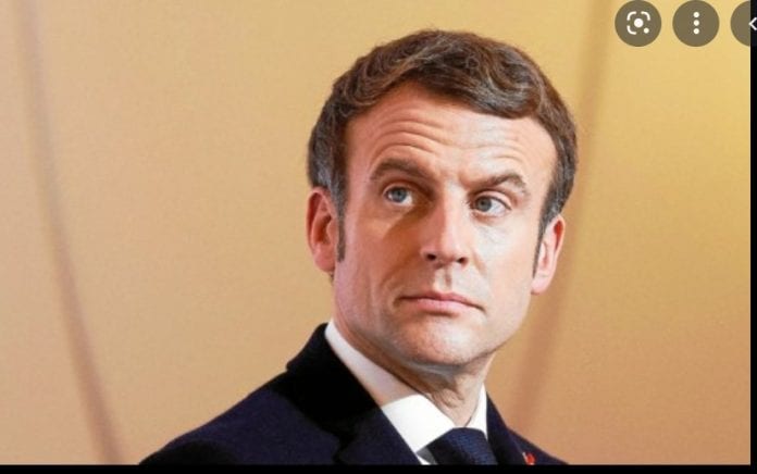 2022-01-23 15_27_33-Macron – Recherche Google