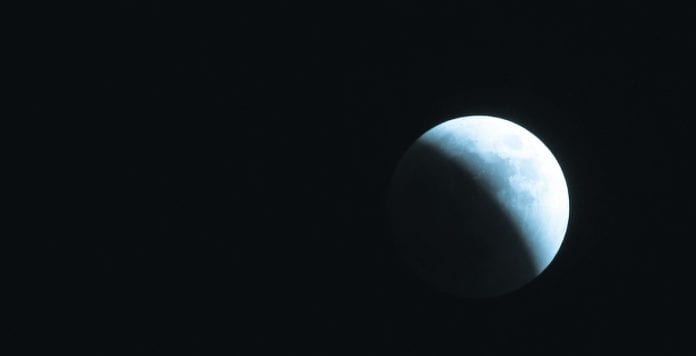 Roch-Hodech-lune-01