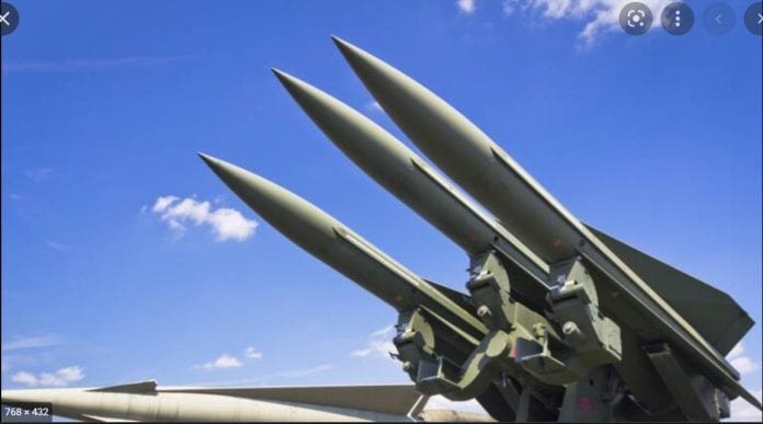 2022-03-22 12_59_15-Russie missiles hypersoniques – Recherche Google