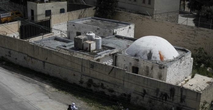 Kever-Yossef-1-724x375