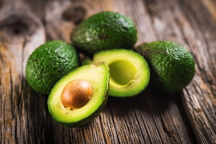 8917ee0e8f_50177695_avocats-fruitsfs