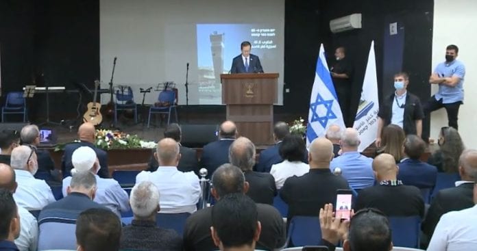 2022-07-31 12_32_23-_לא זקוקים לחשיפת הפרוטוקולים__ בכפר קאסם דורשים הכרה רשמית בטבח