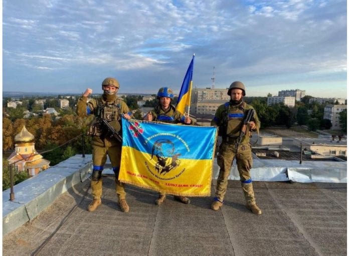 2022-09-11 11_45_18-Guerre en Ukraine, en direct _ la reconquête de la ville d’Izioum est « en cours