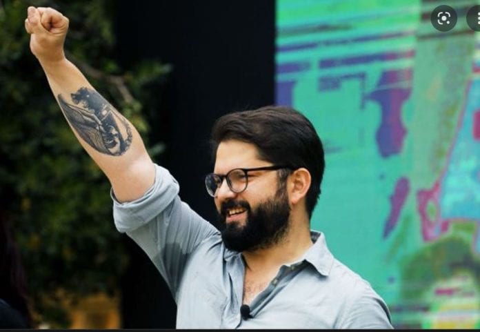 2022-09-19 12_32_34-Gabriel Boric Israël – Recherche Google