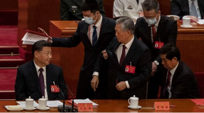 2022-10-23 11_40_27-En Chine, Hu Jintao forcé à quitter le congrès du parti communiste