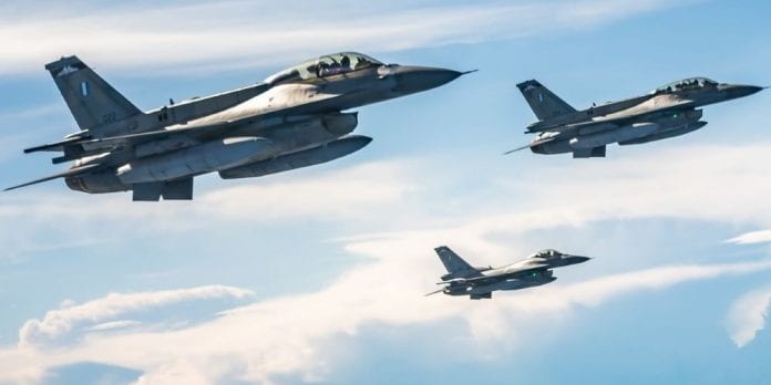 F-16-Grece-exercice-ravitaillement-Israel-couverture_HAA