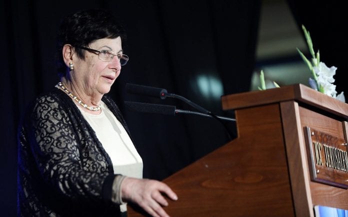 MIRIAMNAOR