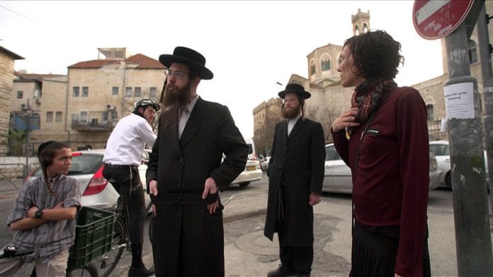 bethsabee-zarka-a-terme-les-ultra-orthodoxes-sont-un-danger-pour-l-etat-d-israel,M343388