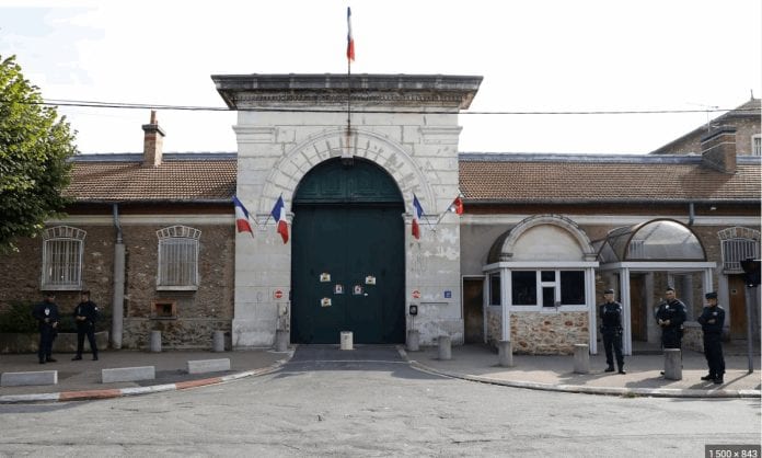 2023-02-05 11_27_36-Prison de Fresnes – Recherche Google