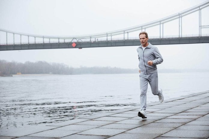 mise-en-forme-apres-50-ans-courir
