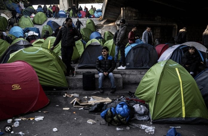 2023-04-02 09_38_00-Immigrés en France – Recherche Google