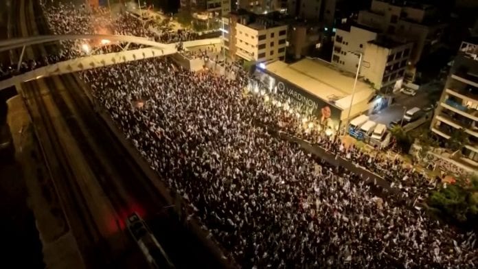 Manifestation-a-Tel-Aviv-le-26-mars-2023-contre-la-reforme-de-la-justice-en-Israel-1605175