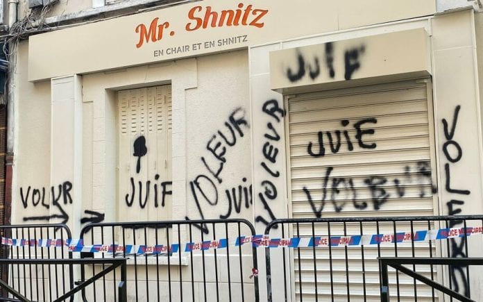 tags antisémites Levallois