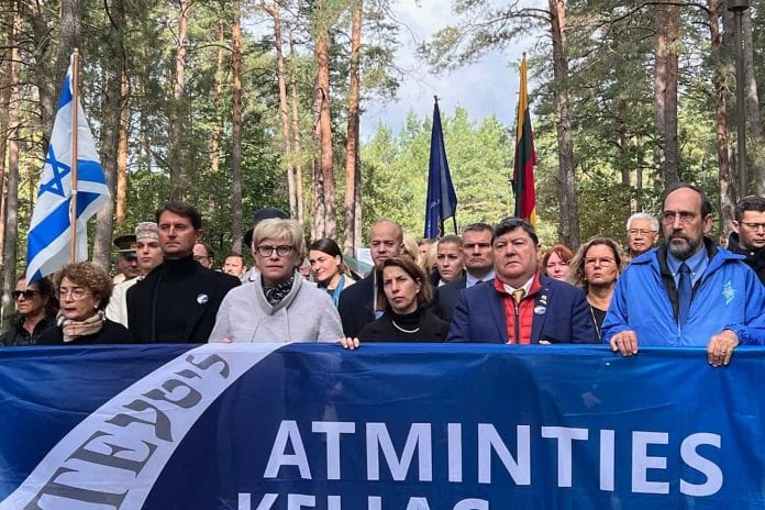 National-Memorial-Day-for-the-Genocide-of-Lithuanian-Jews-1320x880