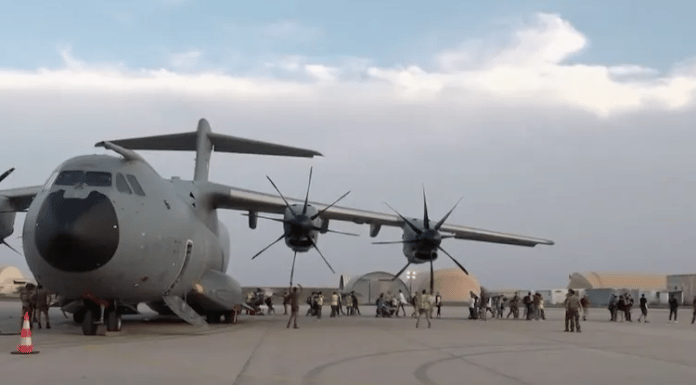 A400M_pour_évacuer