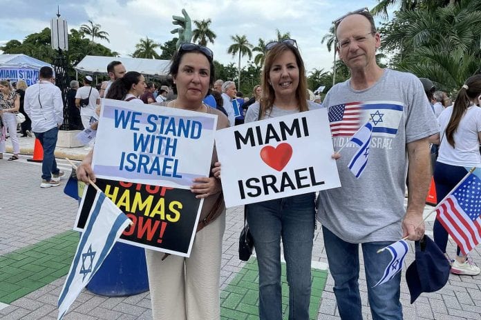 Israel-Solidarity-rally-photo-1-1320x880