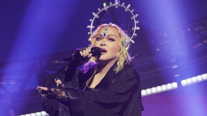 madonna-2023-23_re_autoOrient_w