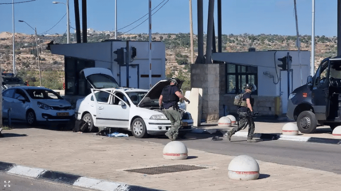 Six_injured_in_terror_attack