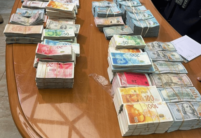 Hamas shekels