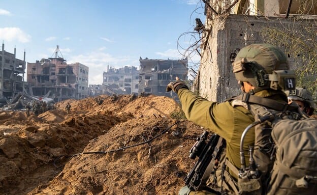 gaza_army_1_re_autoOrient_i