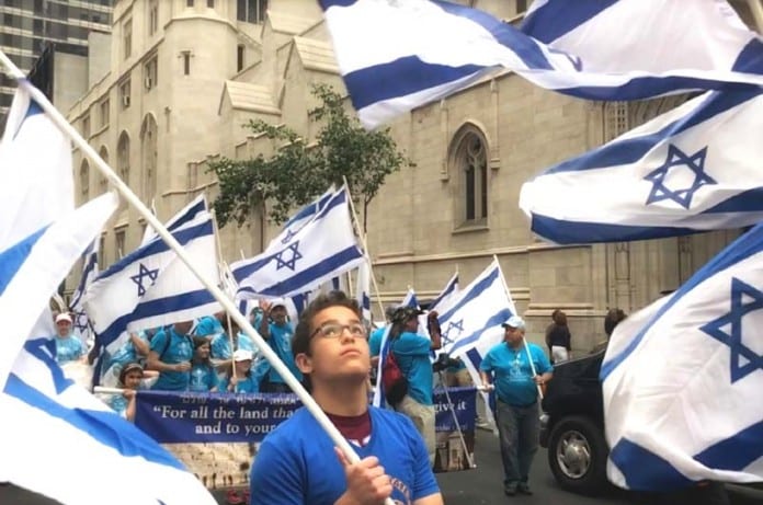 Israel-Day-Parade-2017.-696x461