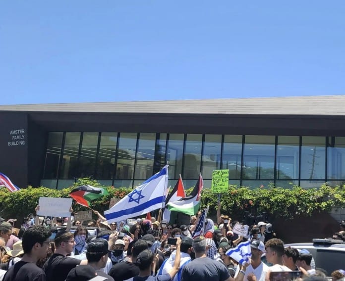 LA-Hamas-protest-696x568