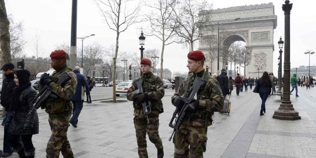 Vigipirate-des-consignes-donnees-aux-militaires