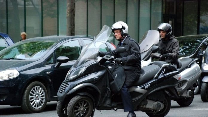 FRANCOIS HOLLANDE