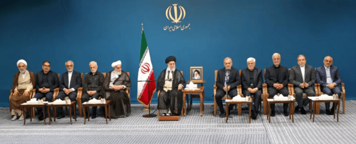 Khamenei_conseille_un_retrait_tactique