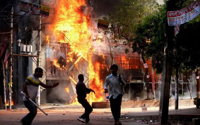 TOPSHOT-BANGLADESH-UNREST-STUDENT-PROTEST