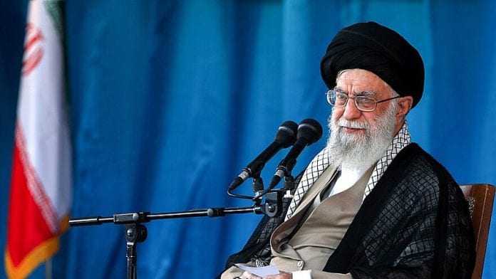 800px-Ayatollah_Ali_Khamenei_at_the_Great_Conference_of_Basij_members_at_Azadi_stadium_October_2018_020-880x495-1652632473