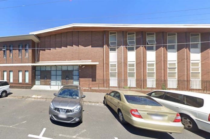 Adass-Israel-Synagogue-of-Melbourne-696x461