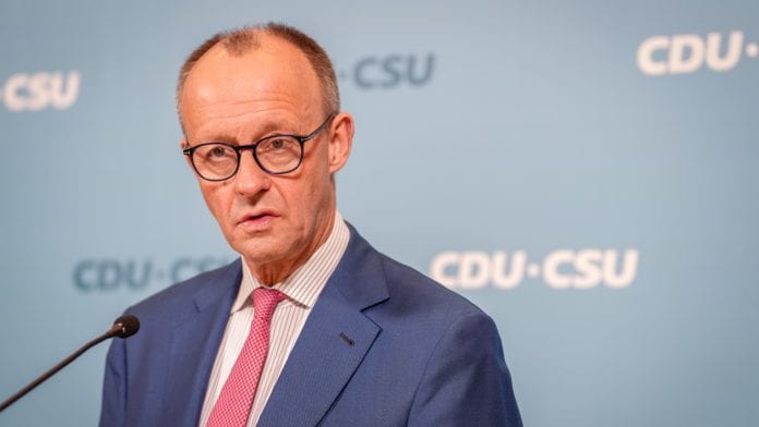 Sitzungen und Statements der Bundestagsfraktionen