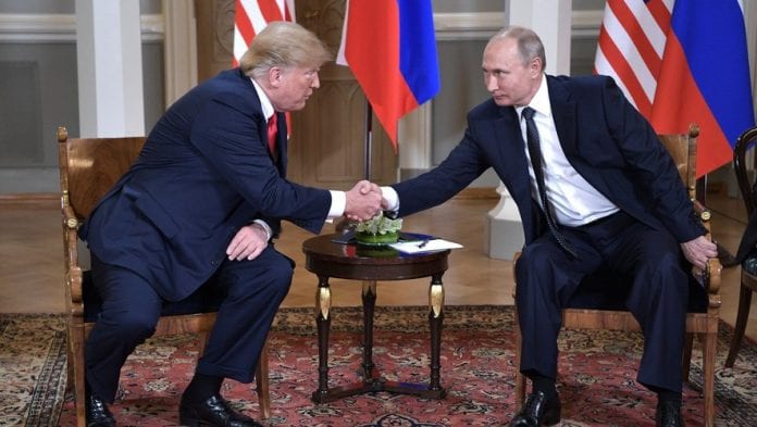 Trump y Putin comienzan histórica cumbre