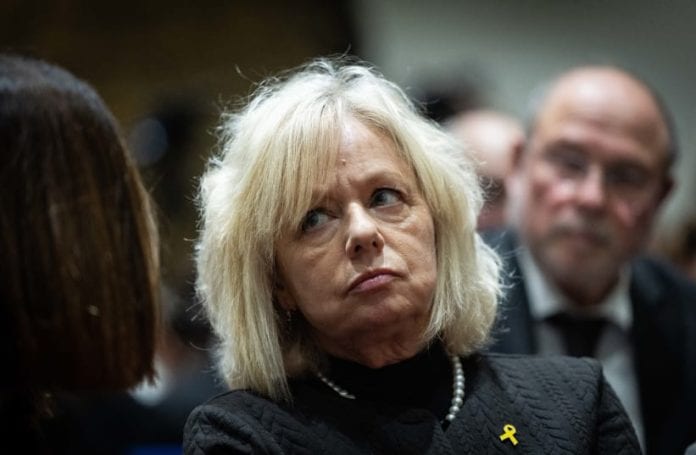 654510