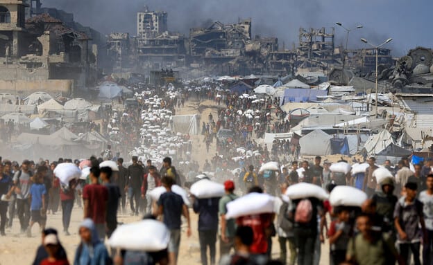 gaza_reuters_aid_re_autoOrient_i