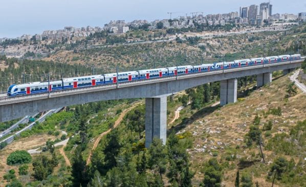 Israel-Siemens-Desiro-DD-EMU